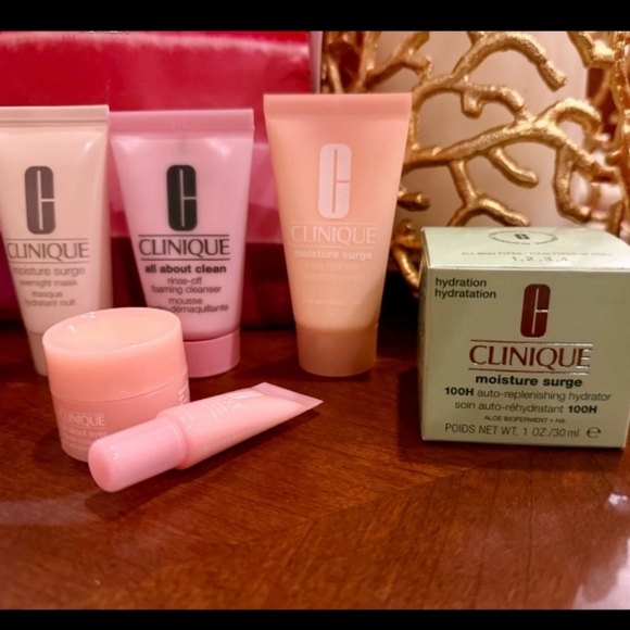 Clinique X Jonathan Cohen-10pc 2025 Tote -Pouch & Skincare/Makeup Set ❤️🩷💜 - Picture 5 of 8